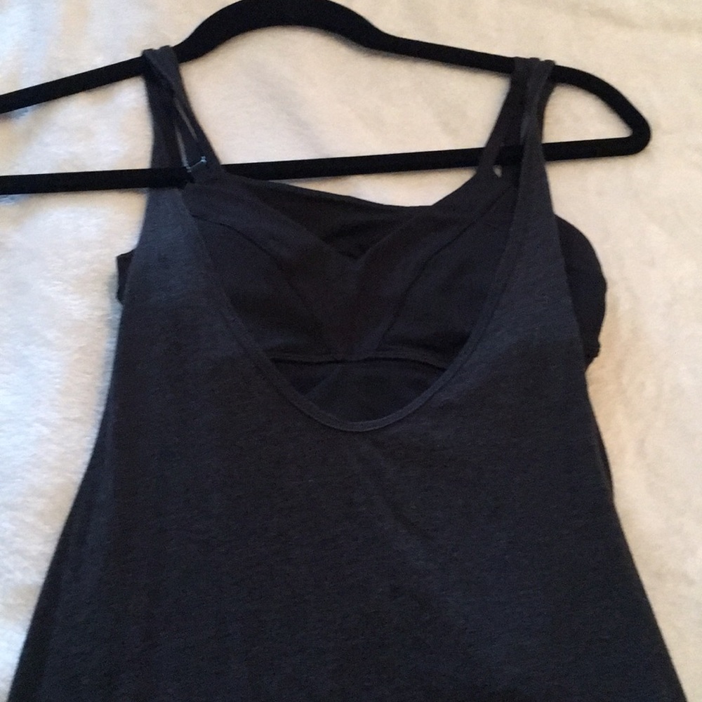 Workout tank with built in bra